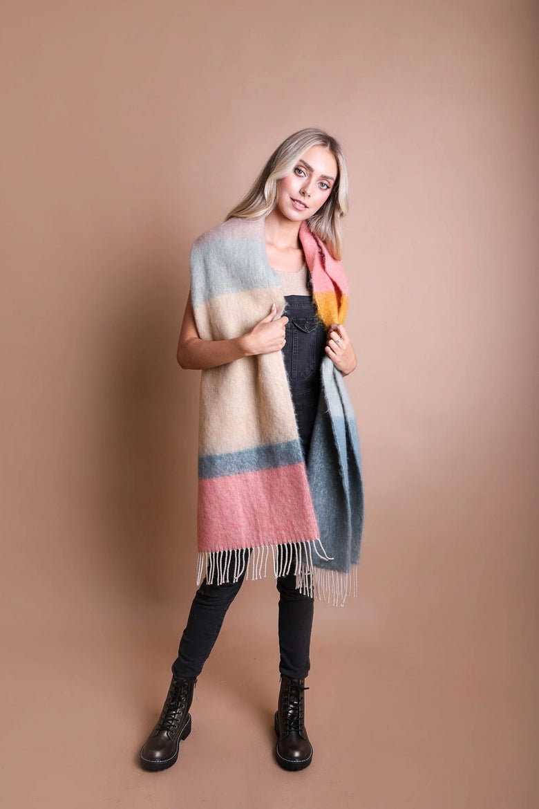 COLOR BLOCK FAUX MOHAIR SCARF