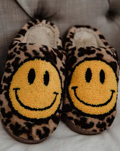 LEOPARD HAPPY FACE SLIPPERS