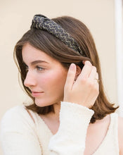 Load image into Gallery viewer, BASKETWOVEN KNOT HEADBAND