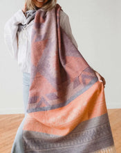 Load image into Gallery viewer, CASSIDY KNIT SCARF